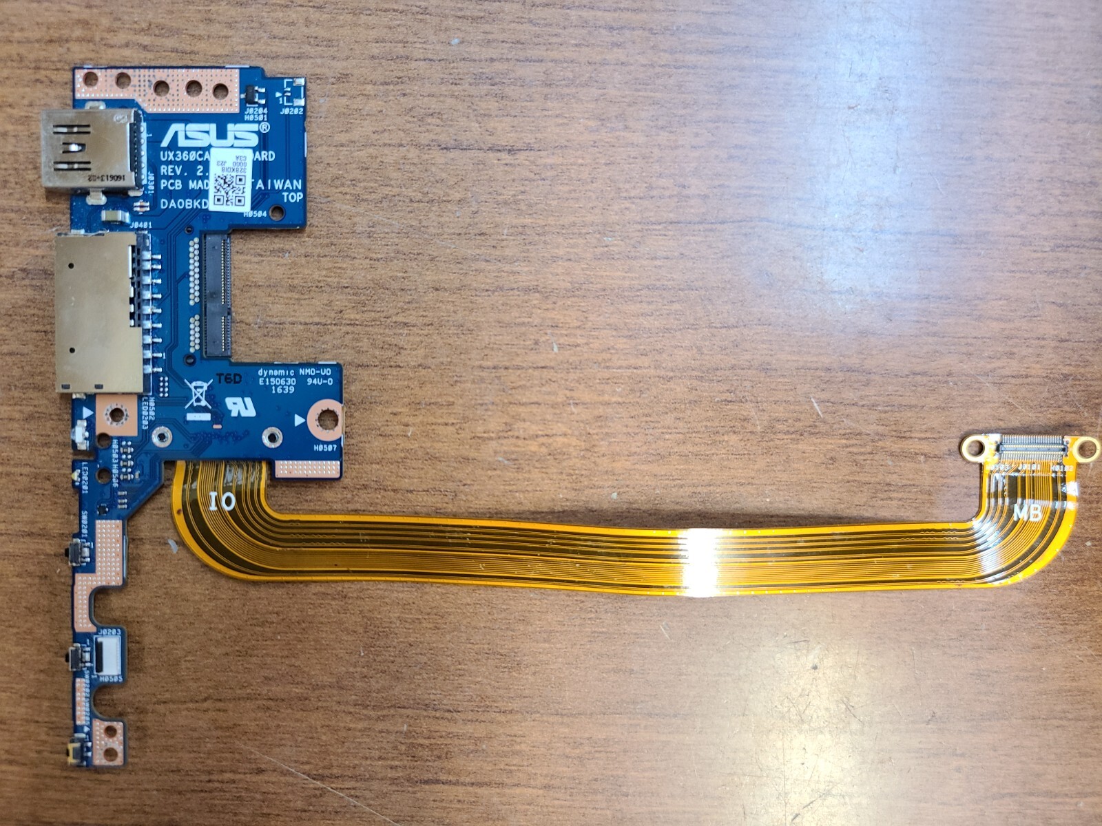 OEM ASUS ZENBOOK FLIP UX360C USB BOARD / SD CARD READER W/ CABLE 60NB0BA0-IO2020