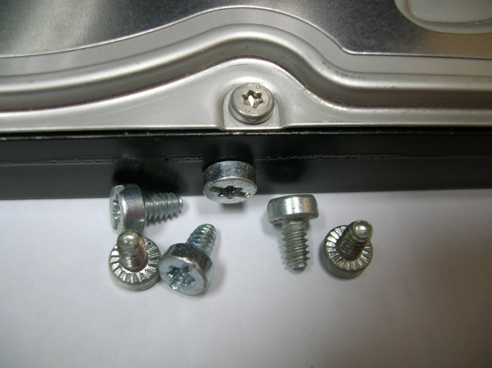 8 X Compaq HP Dell HDD Hard Drive Sliding Rail Mounting Screws 6-32
