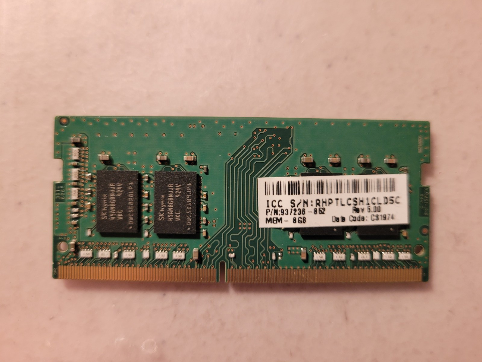 Skhynix 8GB PC4-2666 PC4-21300 DDR4 2666MHz 1.2V CL19 1Rx8 Laptop RAM Memory