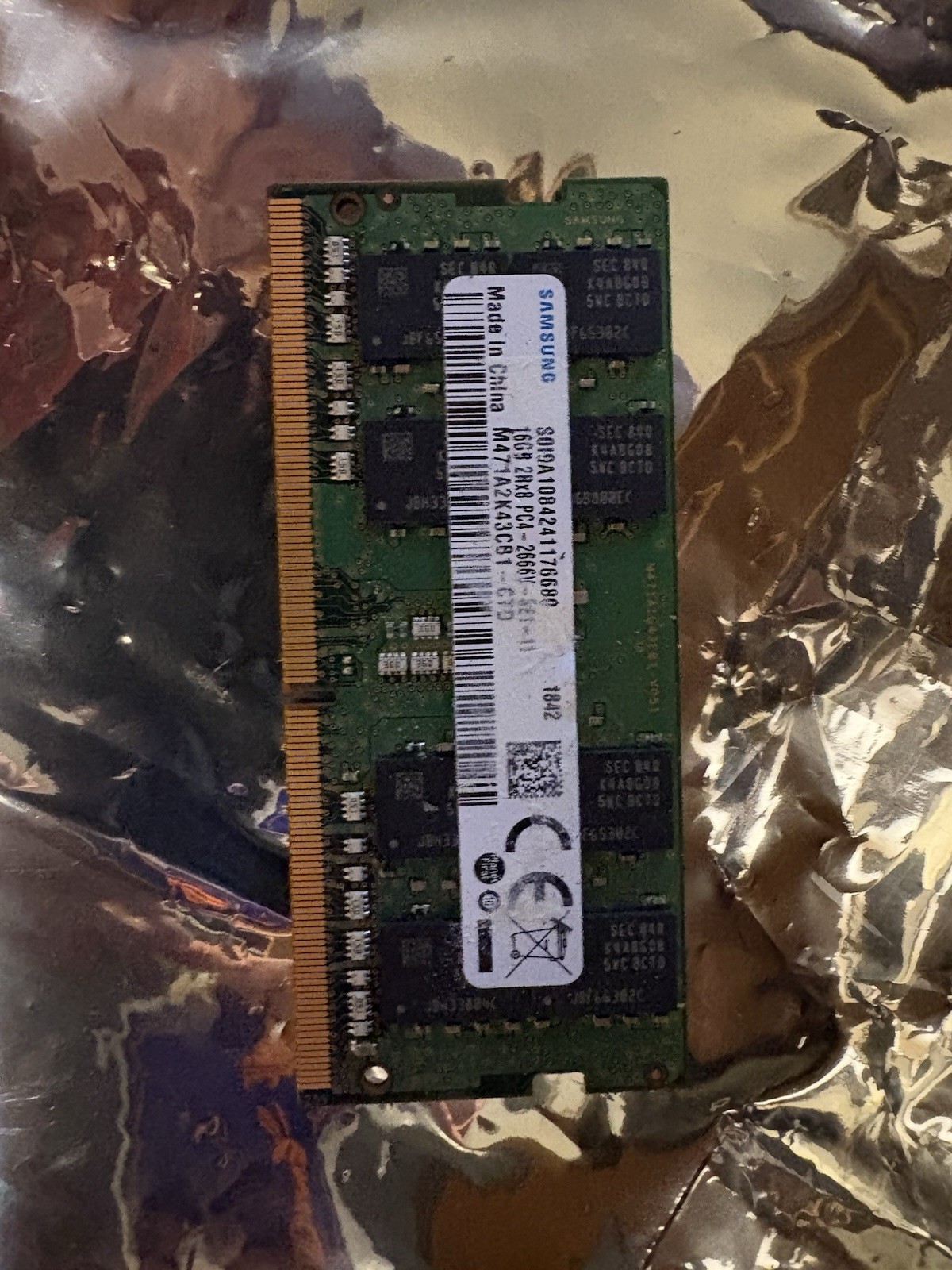 Samsung 16GB DDR4-2666 SO-DIMM RAM PC4-21300 M471A2K43CB1-CTD 260-Pin