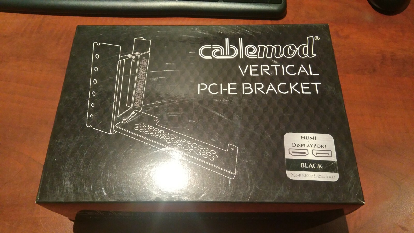 Cablemod Vertical Bracket Black + HDMI & Displayport Cable + PCIe 3.0 x16 Riser