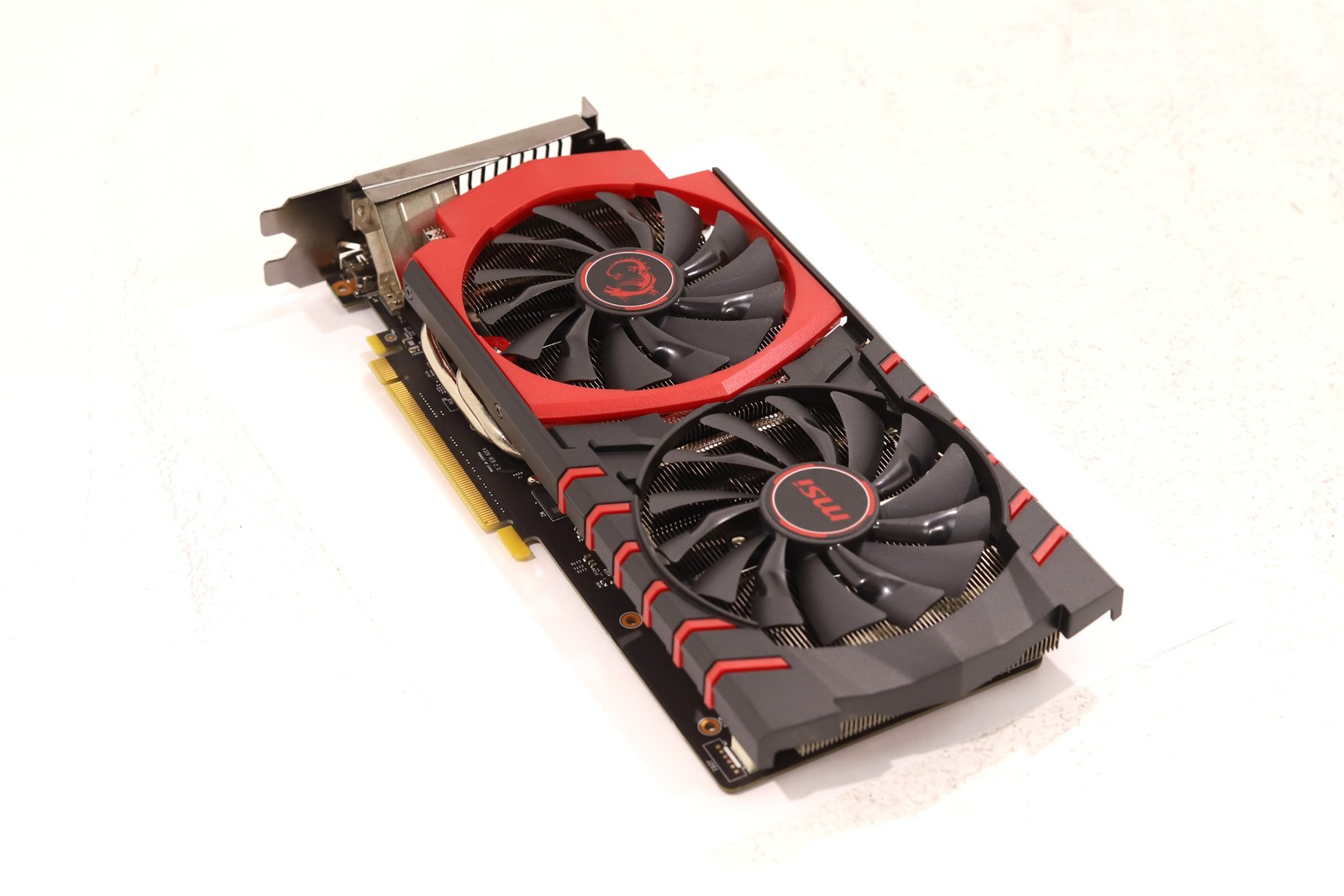 MSI NVIDIA GeForce GTX 960 2G 2GB GDDR5 PCIe x16 GPU P/N: GTX-960-GAMING-2G