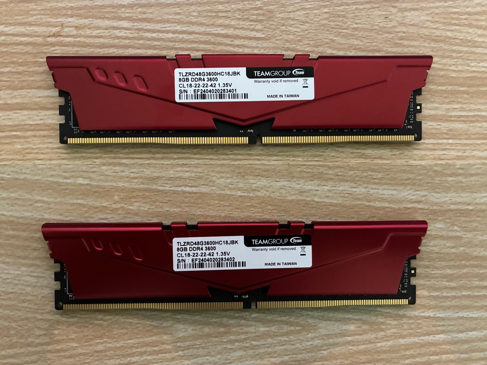 TeamGroup T-force Vulcan DDR4 ram 16GB (2x8GB) 3600mhz, red, used