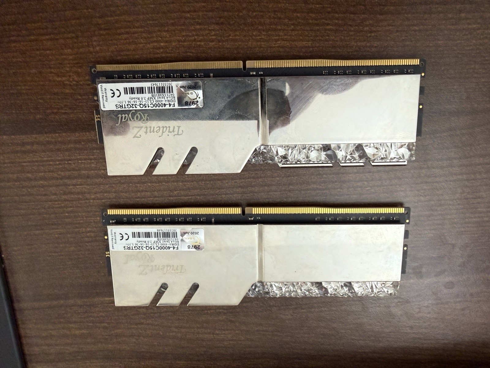 G.Skill Trident Z RGB 16GB (2x8GB) DDR4-4000 CL15 Samsung B-Die