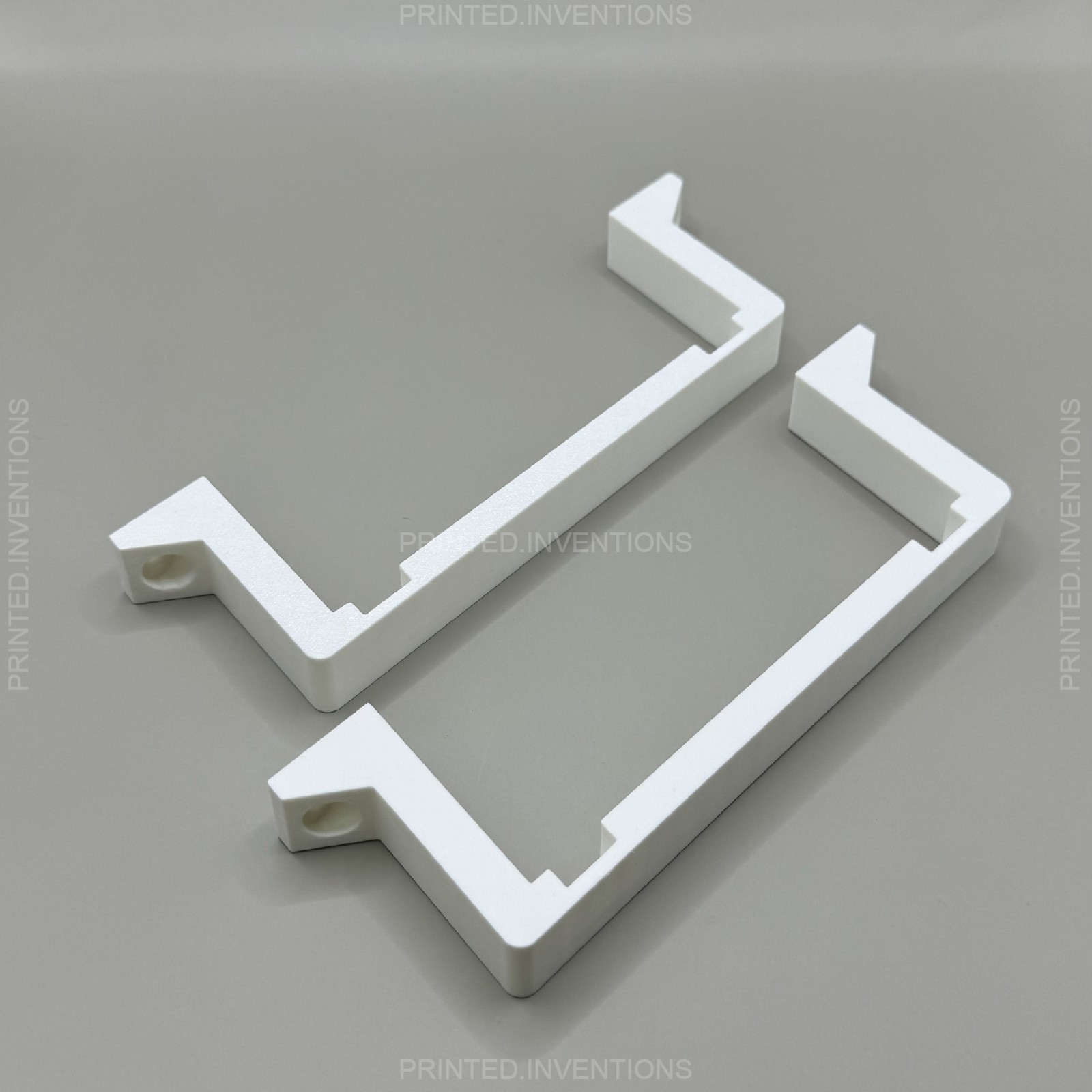Minisforum UM790 PRO Under Desk Mount – Mini PC Holder Bracket for Space-Saving