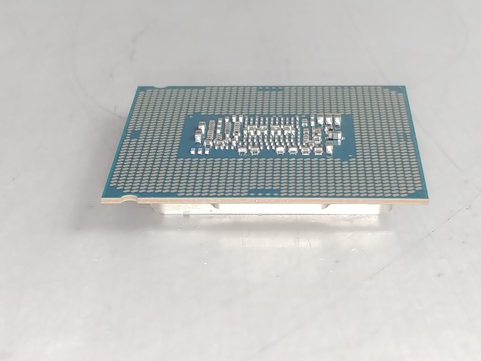 Intel Core i7-6700 LGA 1151 3.4 GHz 8 GT/s Desktop CPU Processor SR2L2