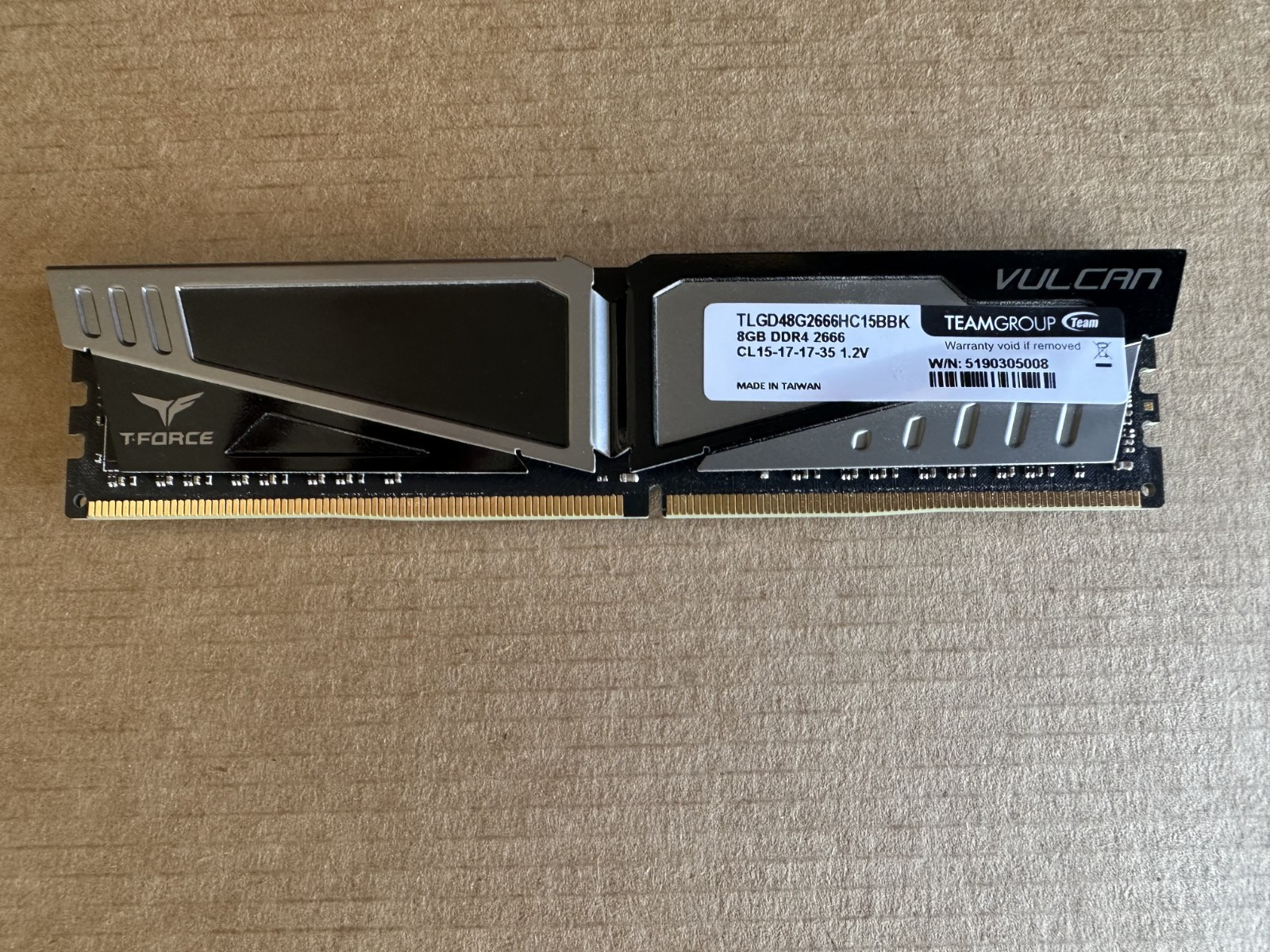 TeamGroup T-Force Vulcan 8GB RAM DDR4 2666MHz TLGD48G2666HC15BBK