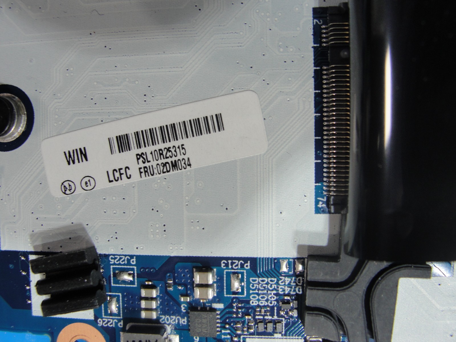 Lenovo T495 14″ AMD Ryzen 5 Pro 3500U 2.1GHz 8GB Motherboard 02DM034 AS IS