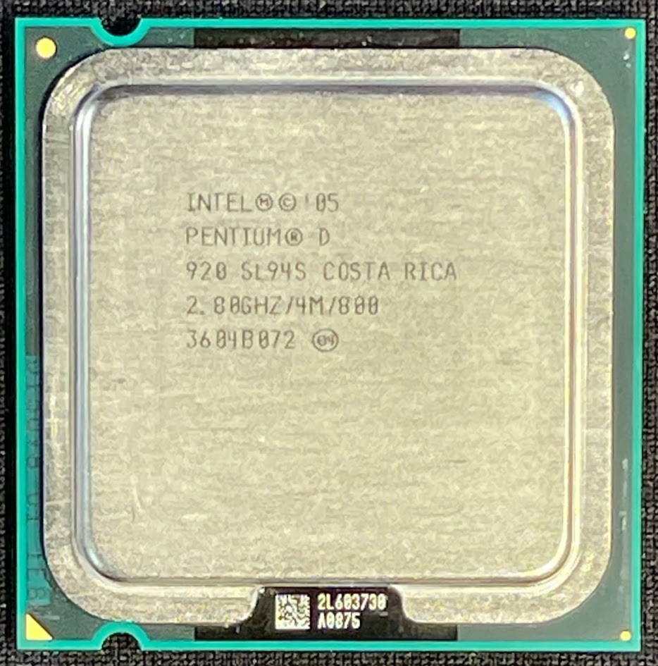 Dell / Intel Pentium D 920 / 2.8GHz/4M/800FSB / SL94S / HG863 / YH750