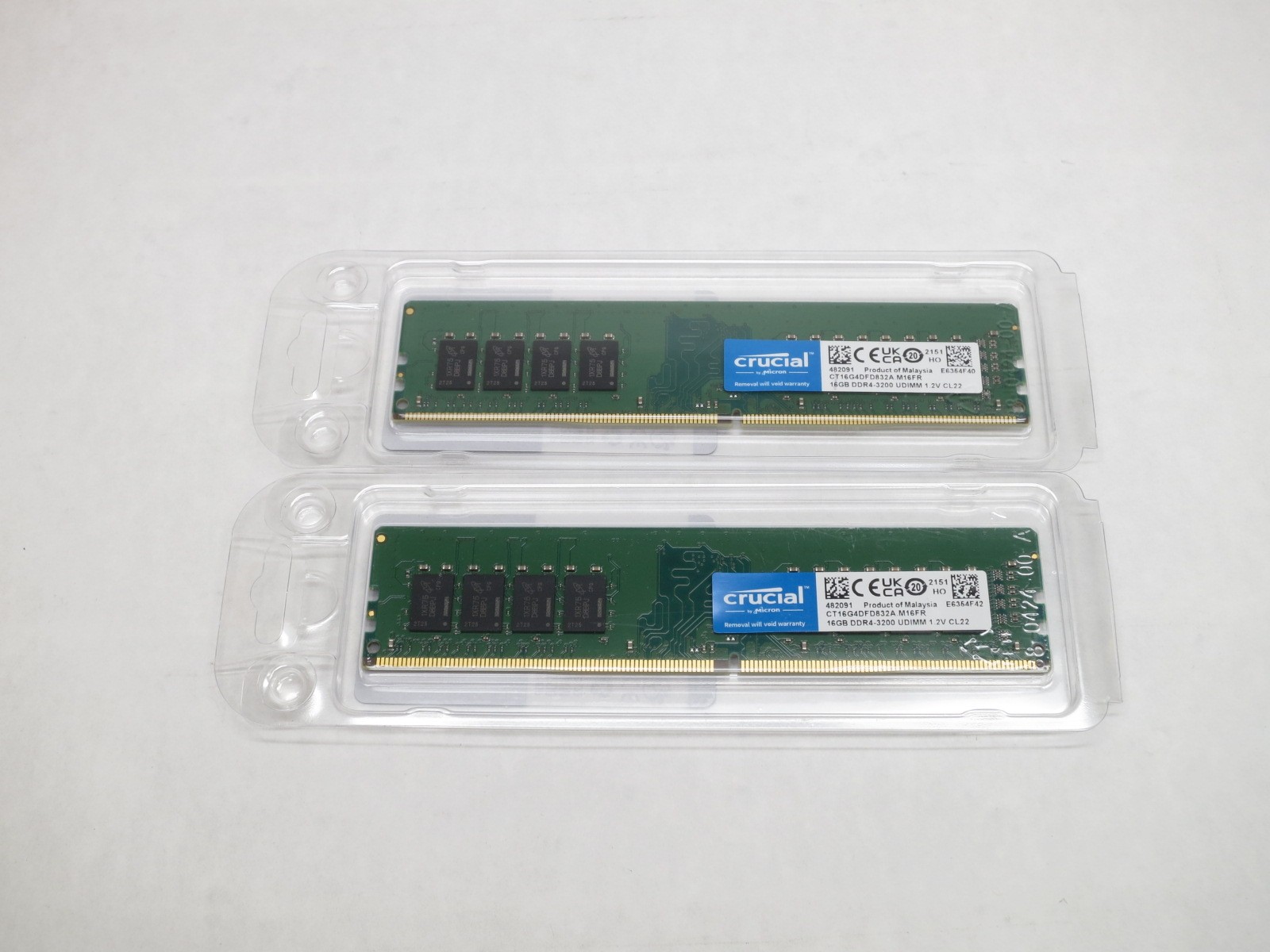 CT2K16G4DFD832A CRUCIAL 32GB KIT DDR4 3200 UDIMM 2Rx8 2 x 16GB Modules