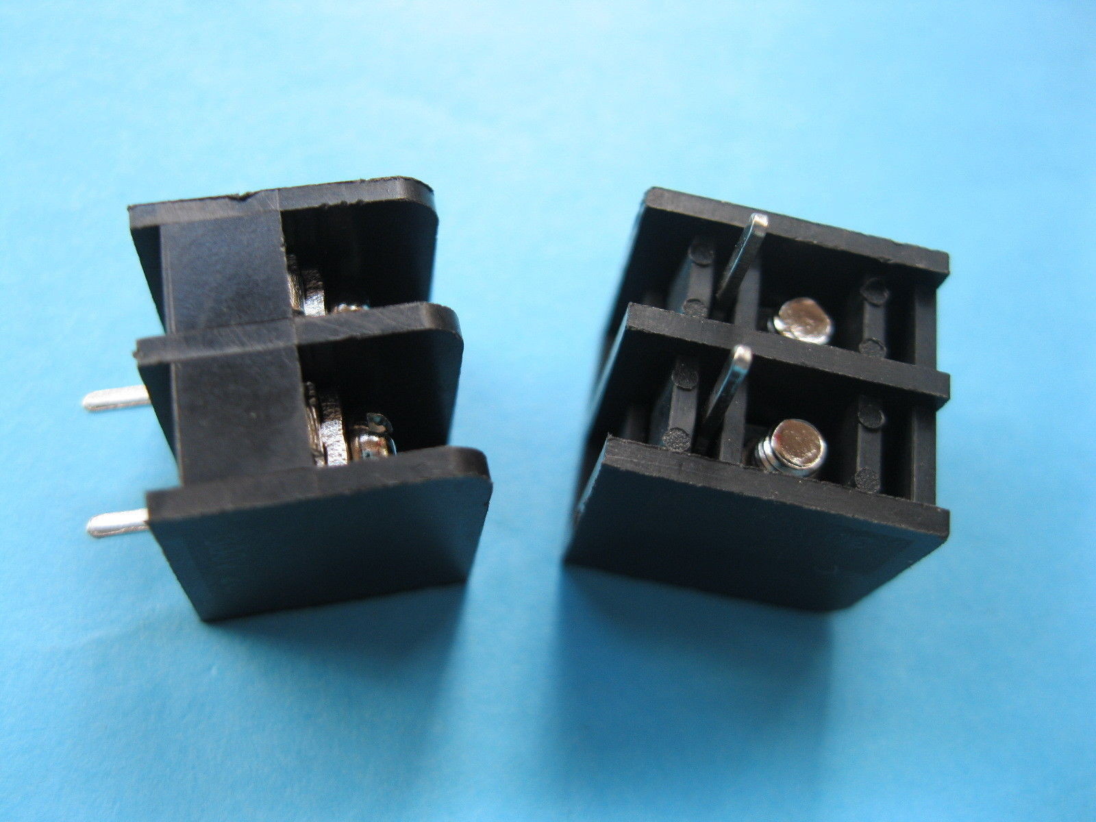 50 pcs Black 2 pin 8.25mm Screw Terminal Block Connector Barrier Type DC39B New