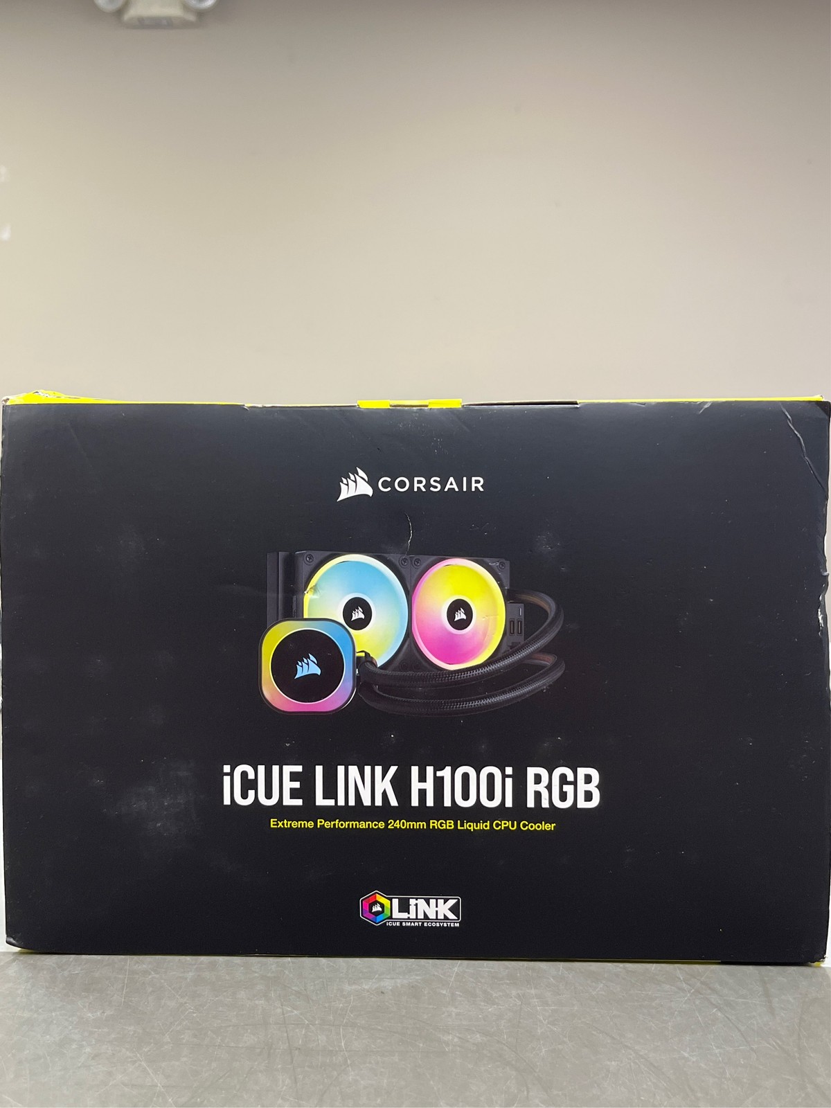 CORSAIR iCUE Link H100i RGB Liquid CPU Cooler – 240mm AIO – QX120 RGB Fans – Fit