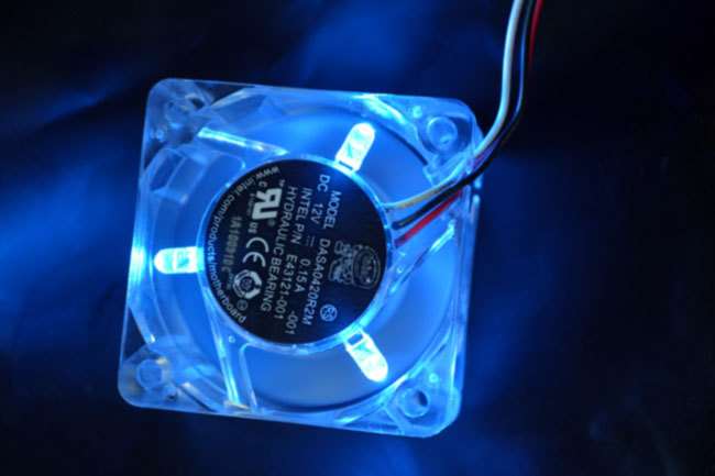 AVC 40mm Crystal 40x40x20mm DC12V 3Pin Blue LED Transparent Brushless Fan