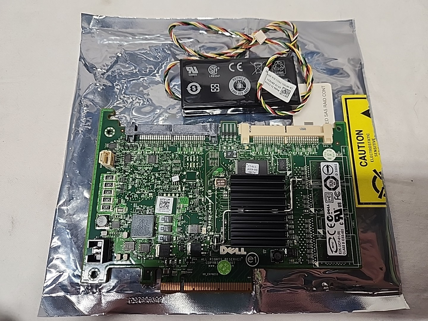WY335 Dell PERC 6/I DC 3Gbps SAS PCI-E RAID Controller Card 0WY335 W/ 1x 0U8735