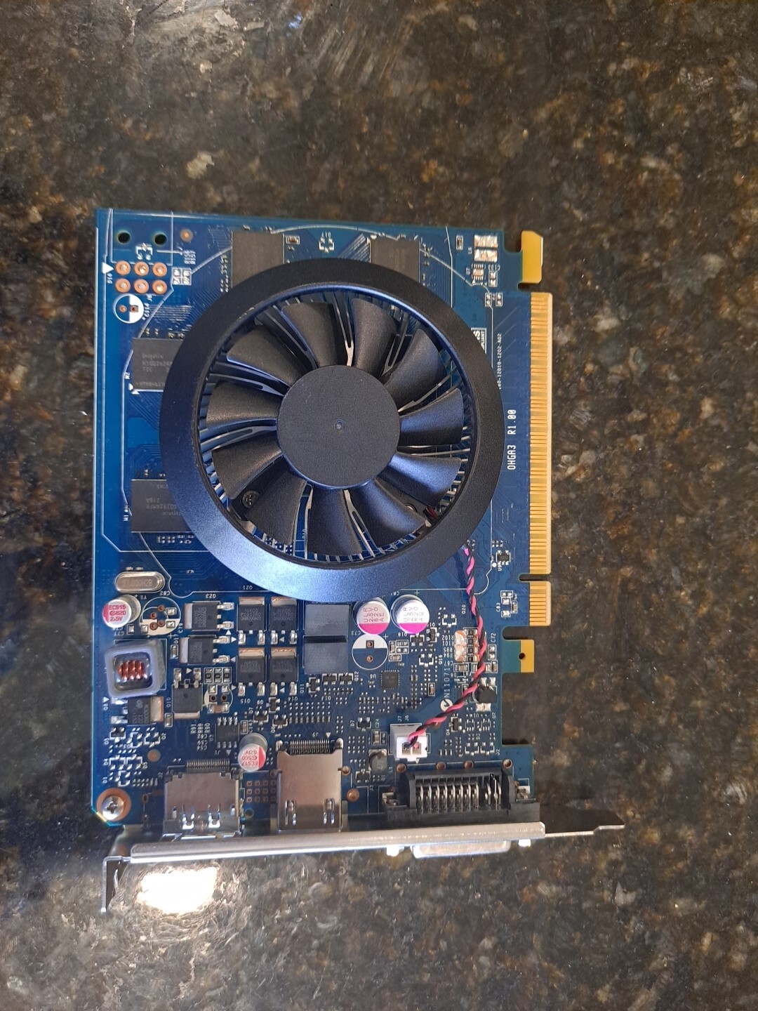 Dell NVIDIA GeForce GT 640 1GB GDDR5 DVI-I DP HDMI Video Graphics Card 0YG17P