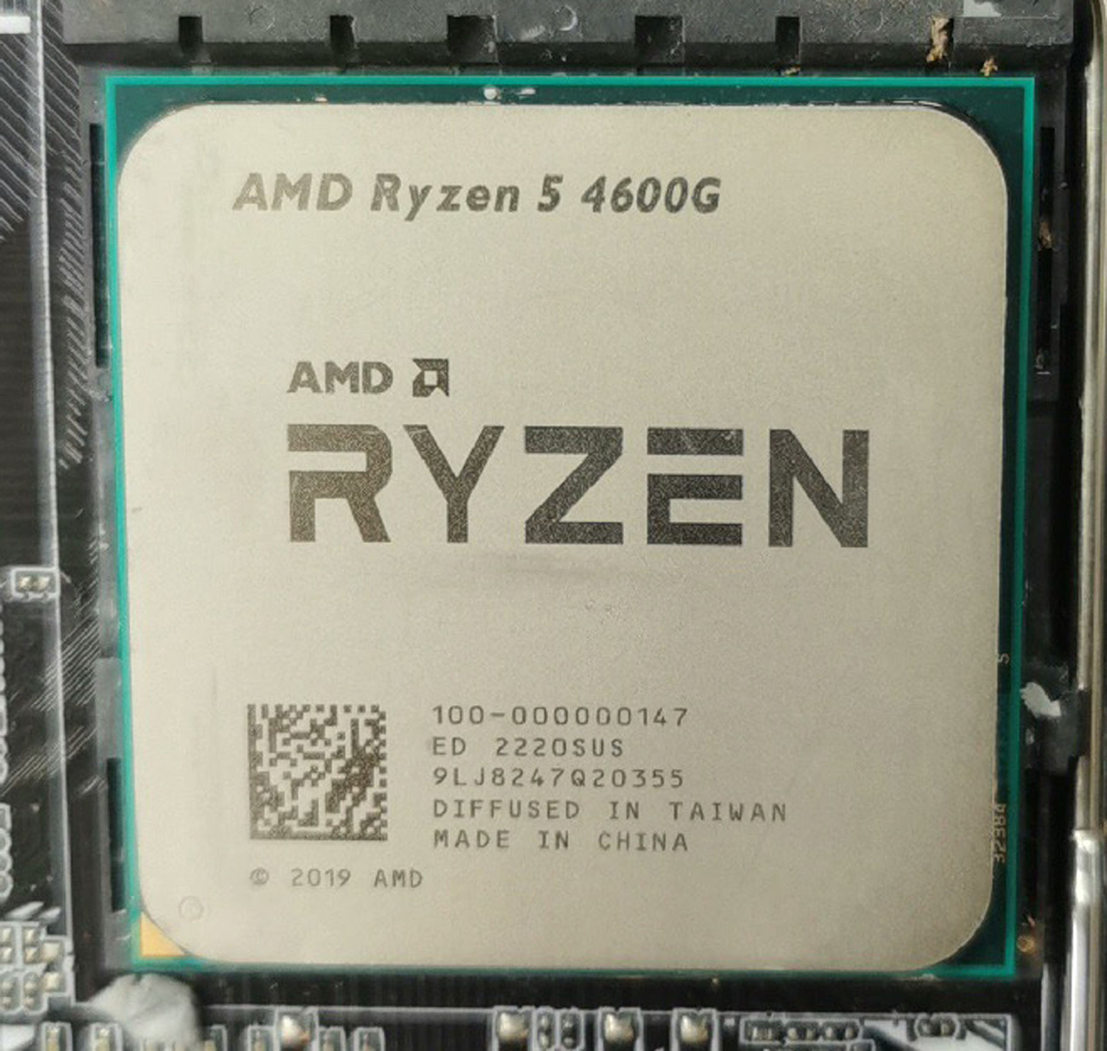 AMD Ryzen R5 4600G 6 core 12 threads 8MB 65W 4.20GHz AM4 CPU processor
