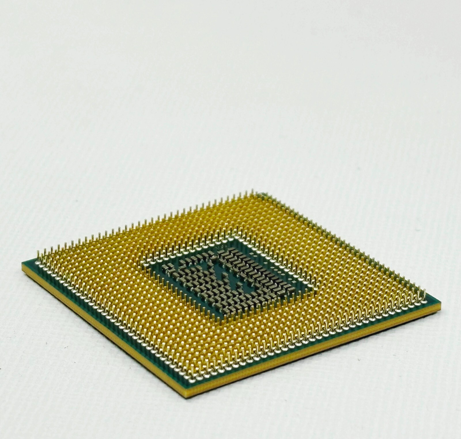 Intel Core i7 3612QM SR0MQ 2.1GHz Quad core 6M Socket G2 Notebook Processor
