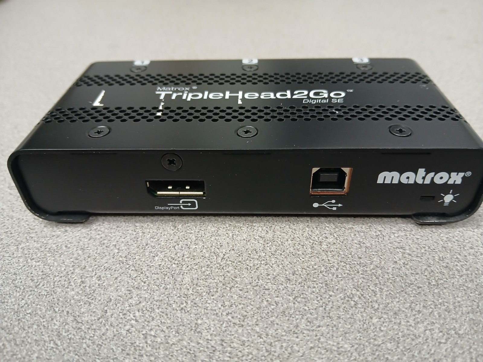 Matrox TripleHead2go DP3D-IF Multi Display Adapter