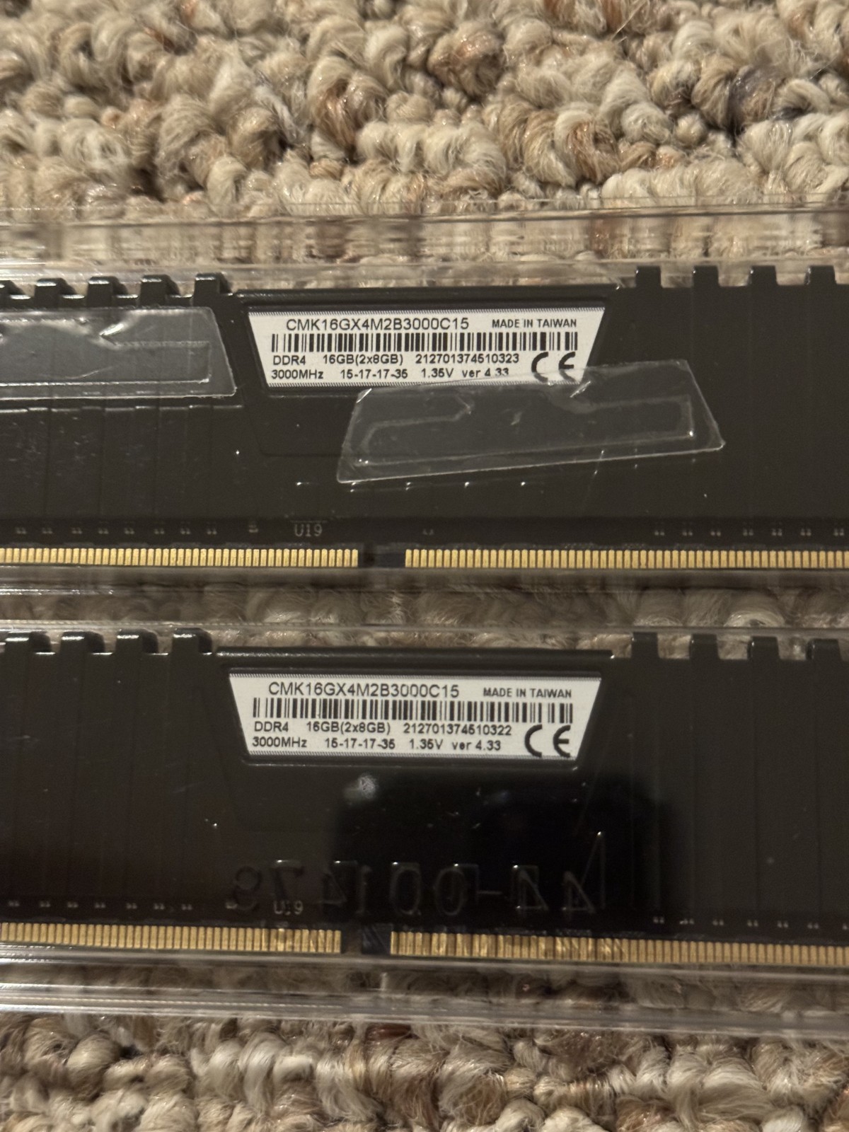 Corsair Vengeance LPX 32GB (4x8GB) DDR4 3000MHz RAM (CMK16GX4M2B3000C15)