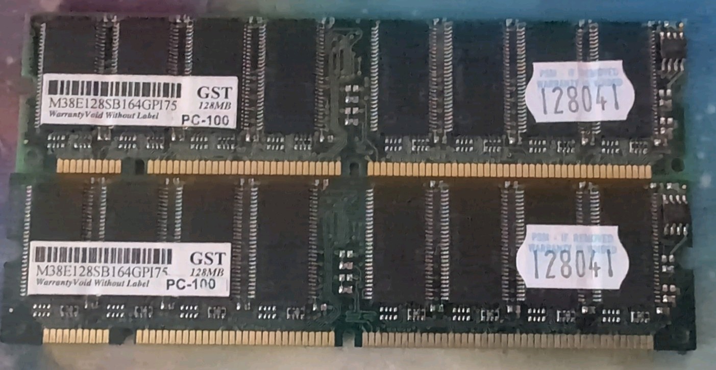 256MB (2 x 128MB) SDRAM PC100 100MHz 168-PIN DIMM MEMORY KIT FOR DESKTOPS/PCS