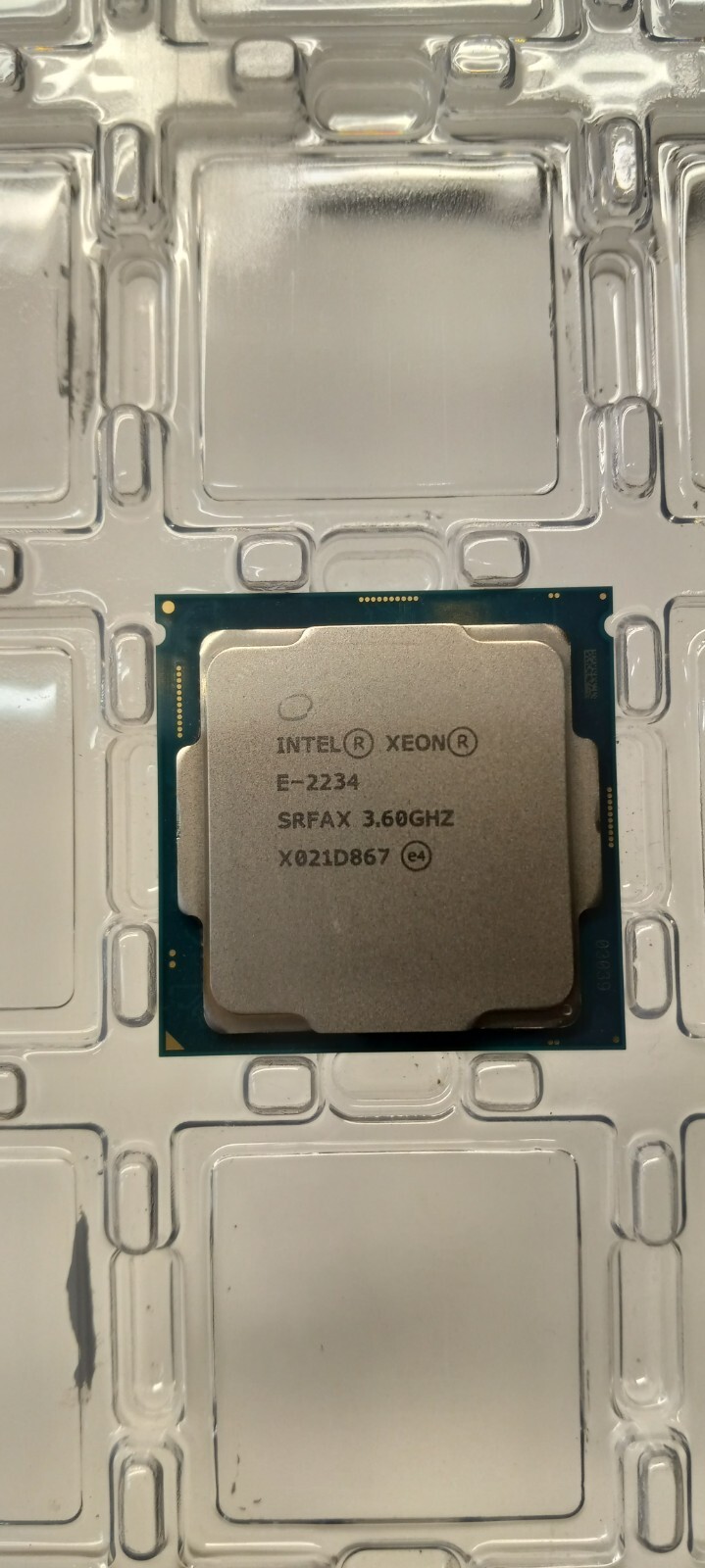 INTEL XEON E-2234 SRFAX 3.60GHZ CPU PROCESSOR