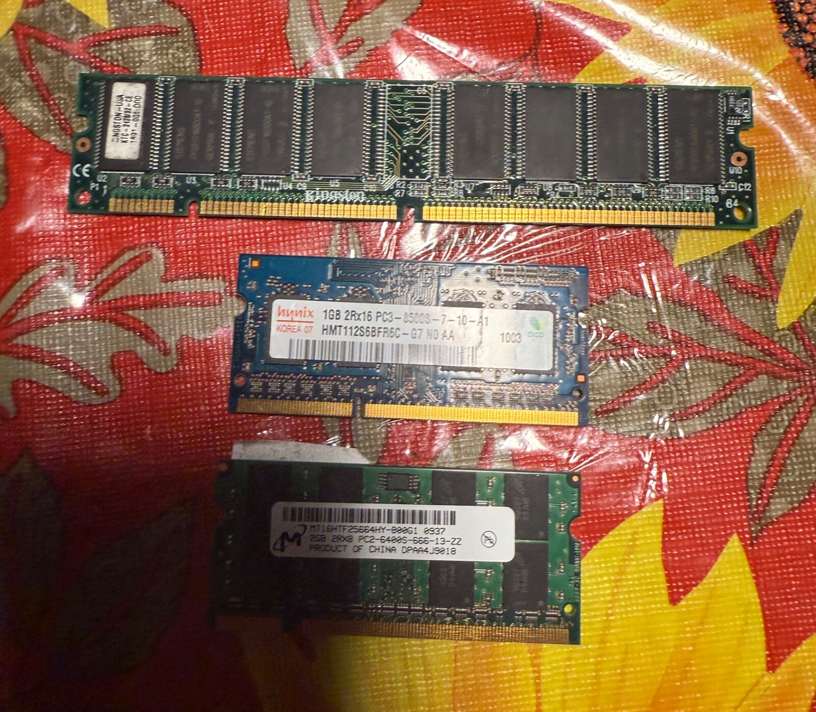 Lote The RAM 1 GB 2 GB 512 MB 256 MB All Different