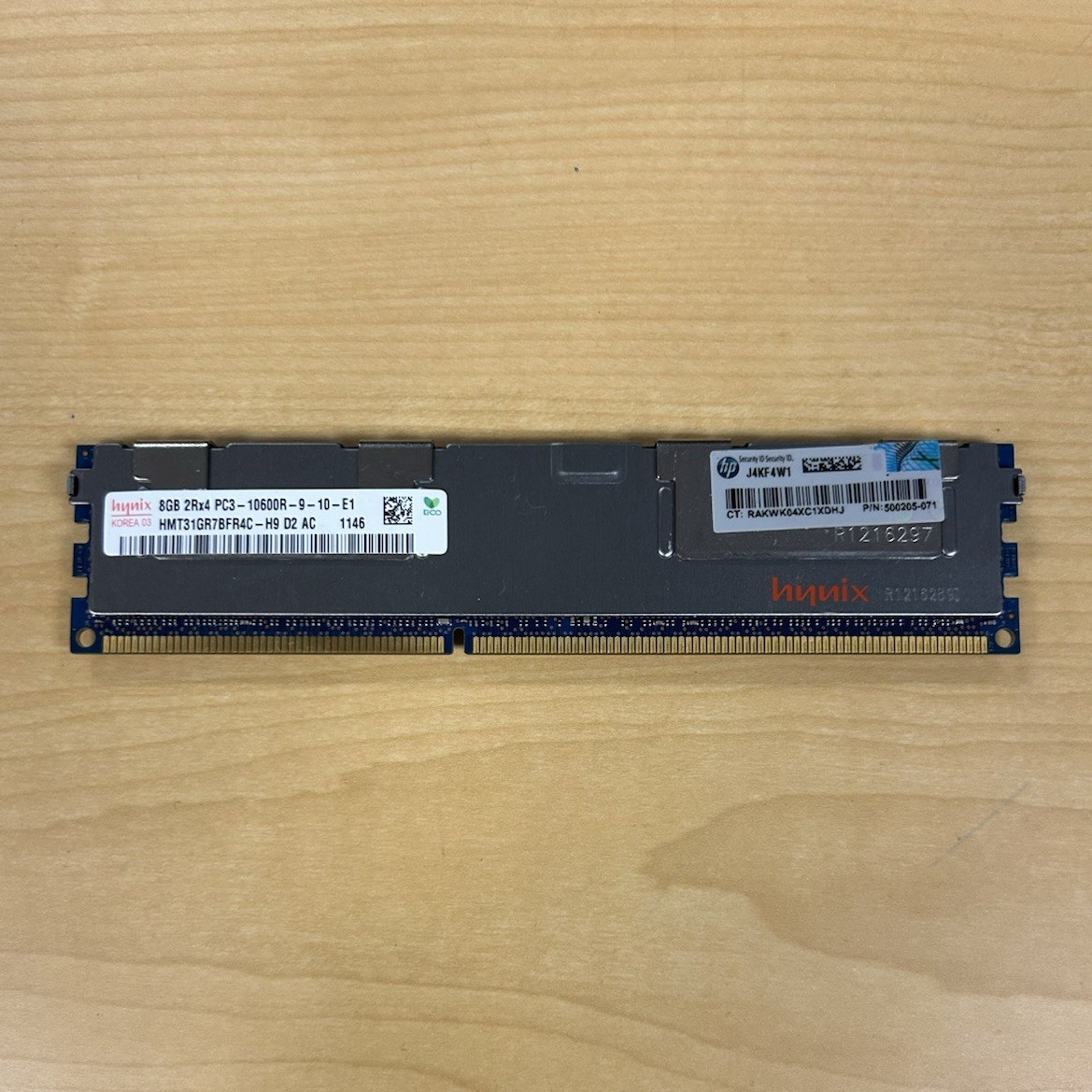 Hynix 8GB DDR3 RDIMM PC3-10600R 240-Pin ECC Registered HMT31GR7BFR4C-H9