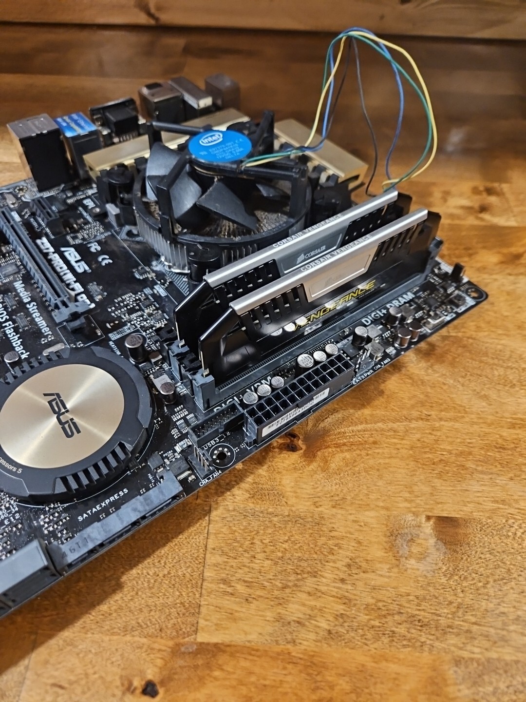 ASUS Z97M-PLUS, LGA 1150/Socket H3, Intel Motherboard