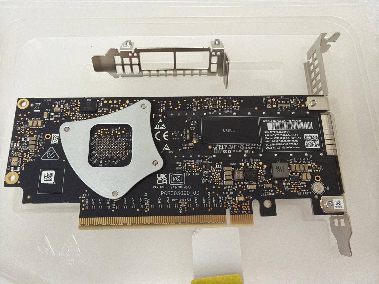 NVIDIA MCX75210AAS-NEAT CONNECTX-7 IB 400GBs