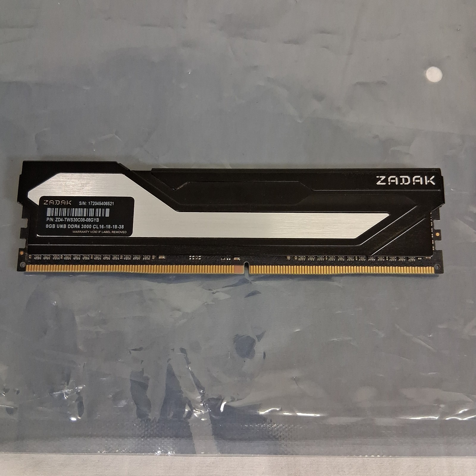ZADAK DDR4 3000MHz 8GB Desktop RAM 288‑Pin CL16 ZD4‑TWS30C08‑08GYB