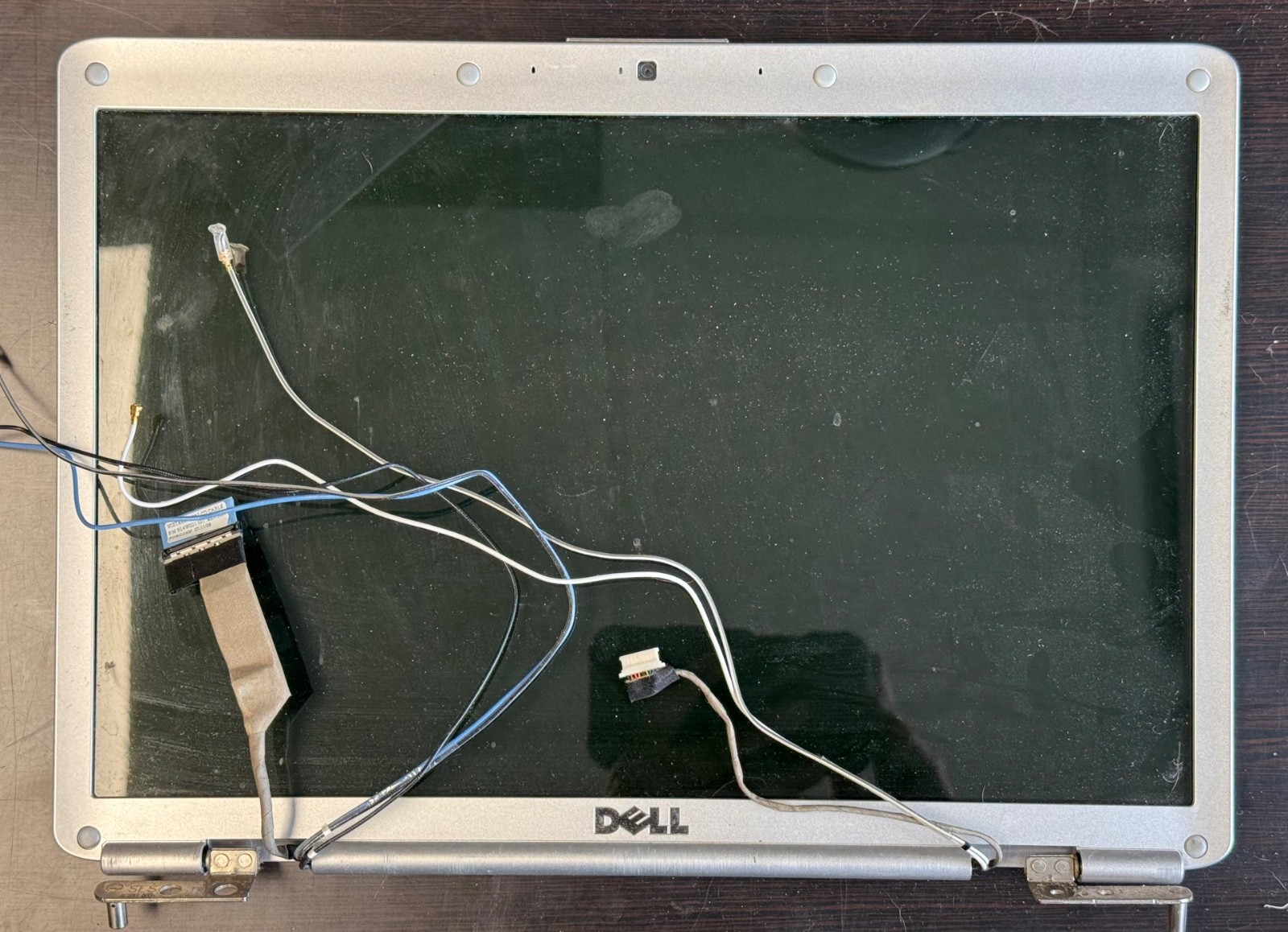 Dell Inspiron 1525 Laptop LCD Screen Complete; w/Camera and Blue Tooth wires