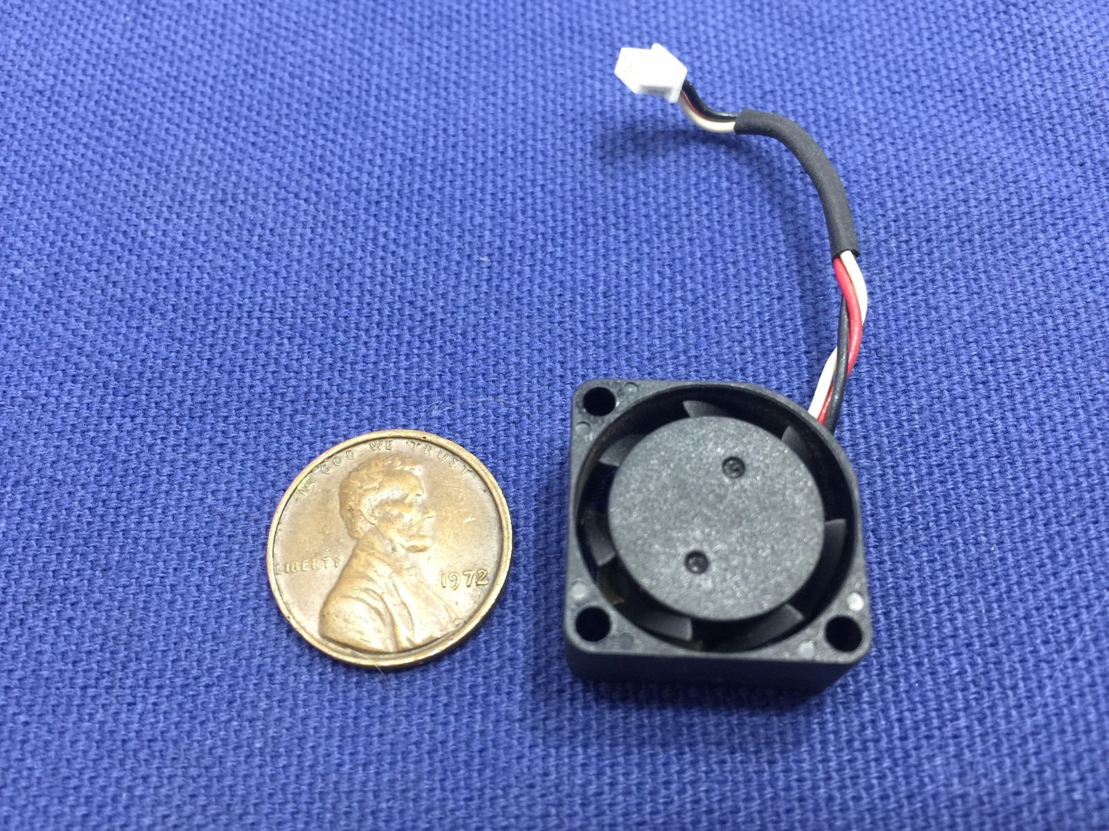 1 Piece labtop Cooling 5V 2cm 2010 20x20x10mm 20mm cooling fan small mini C34