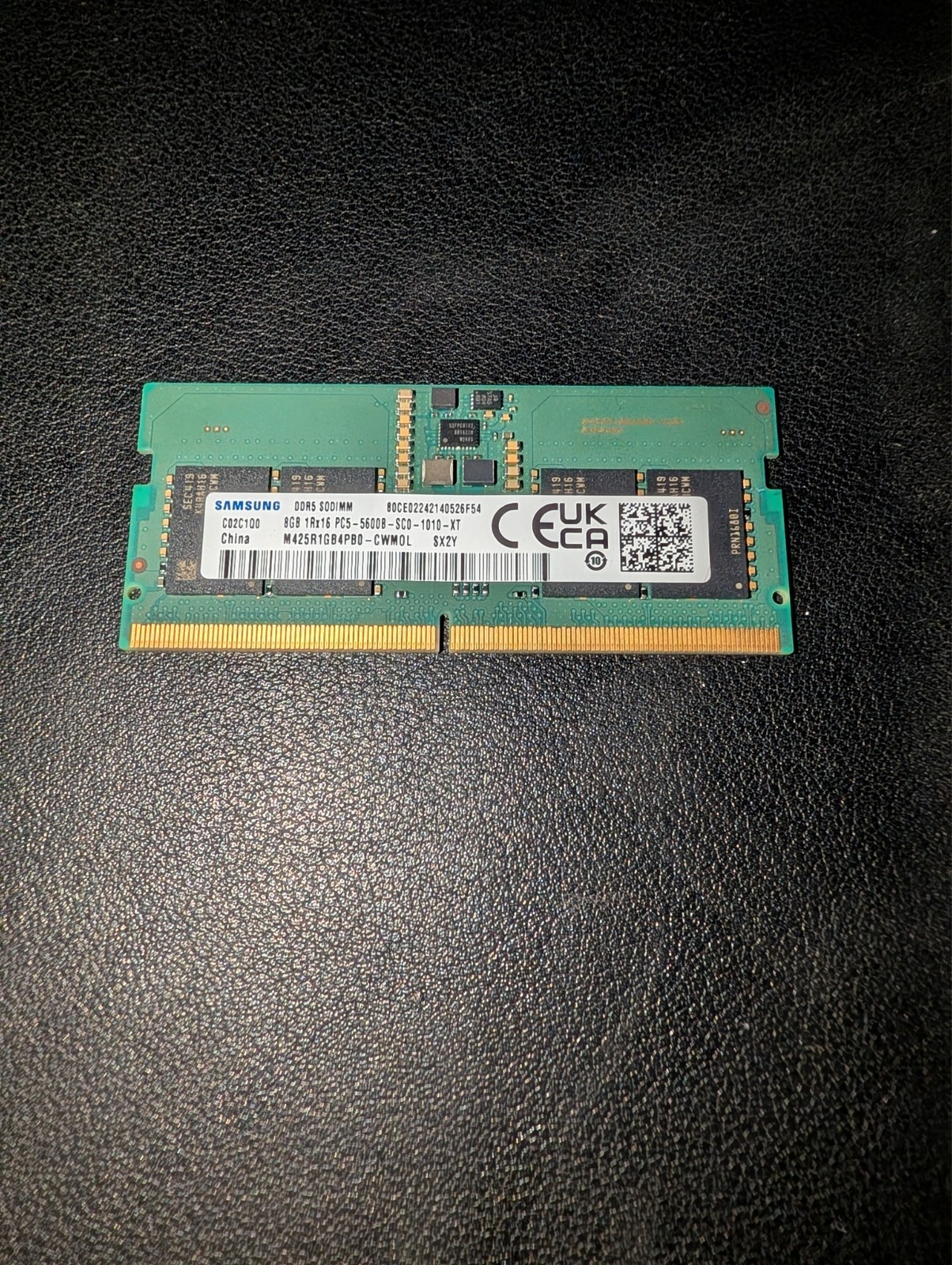 Samsung DDR5 8 GB 5600MHz PC5-5600b 262-Pins 1RX16 1.1V Laptop SODIMM Memory Ram