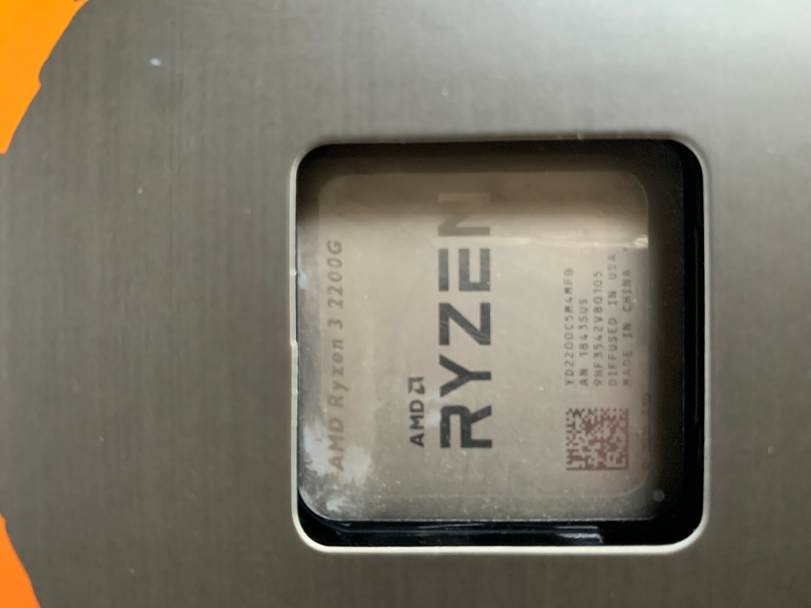 AMD Ryzen 3 3200G – 3.6GHz Quad Core (YD3200C5FHBOX) Processor