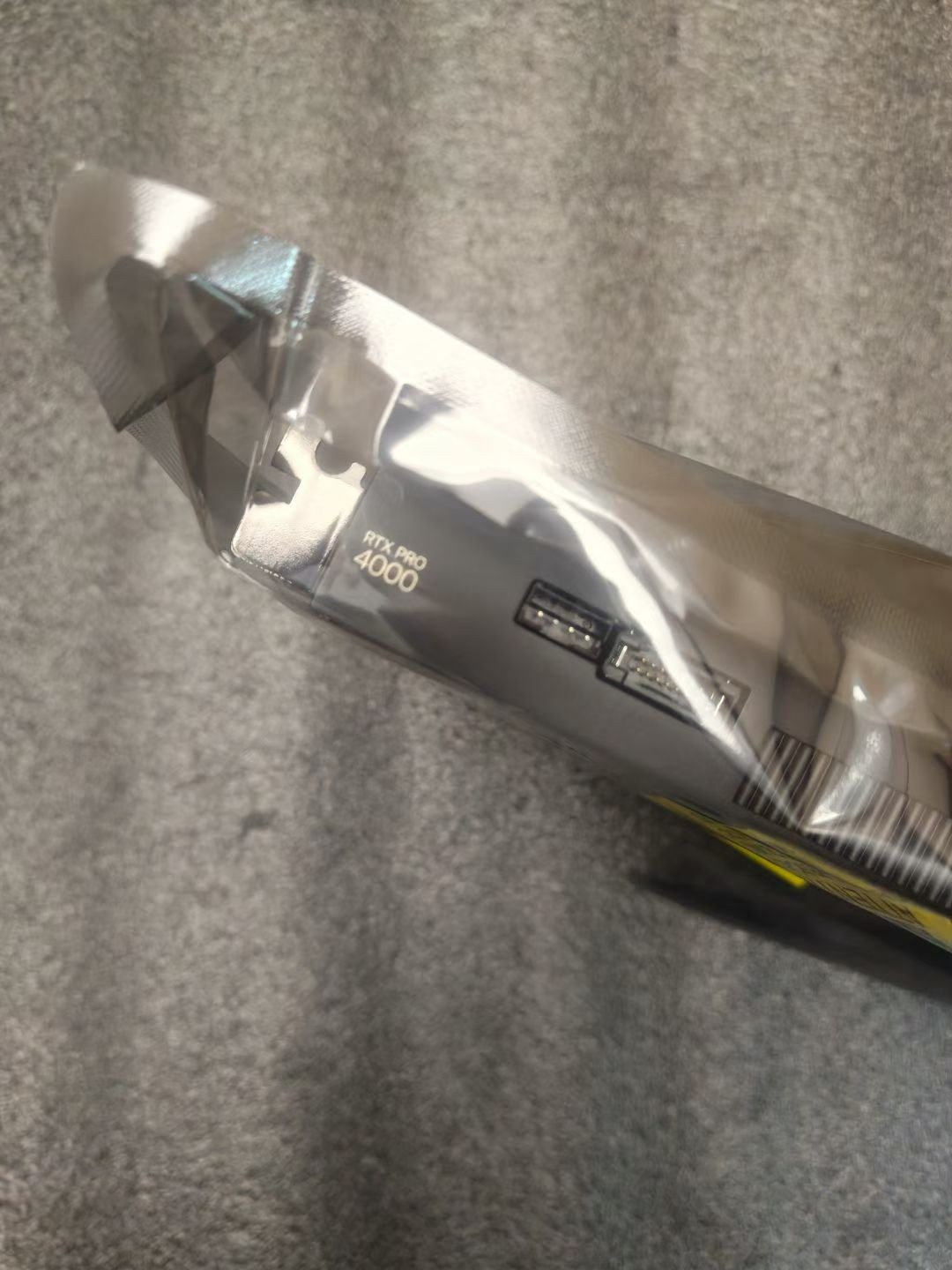 NVIDIA RTX PRO 4000 Blackwell PCIe 5.0 x16 AI Graphics Card Deep learning