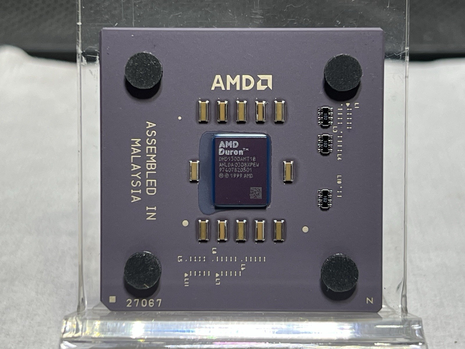 AMD Duron DHD1300AMT1B 1300MHz Socket 462 / Socket A Processor CPU – Vintage