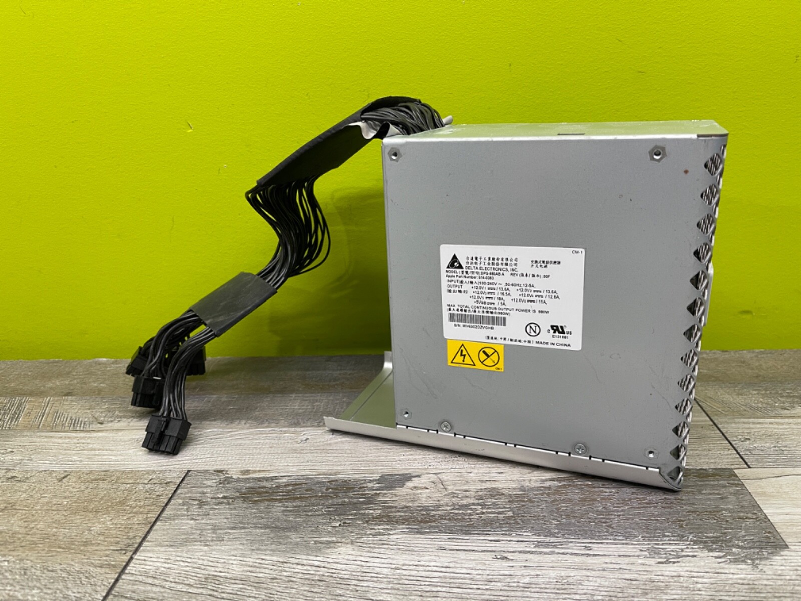 Apple 980W Power Supply DPS-980AB A 614-0383 for Mac Pro 1,1A1186 2006 2007 PSU