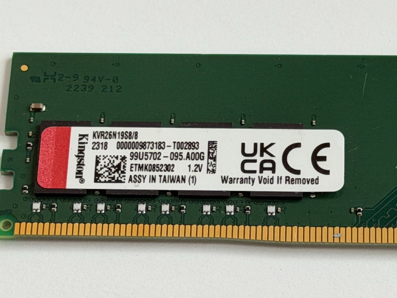 Kingston 8GB (1 Stick) PC4-21300 DDR4 2666 DIMM PC Memory RAM KVR26N19S8/8
