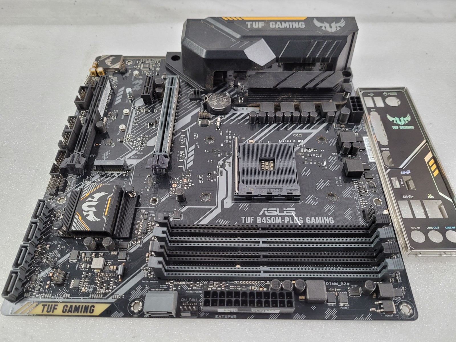 ASUS TUF B450M-PLUS GAMING Socket AM4, AMD Motherboard