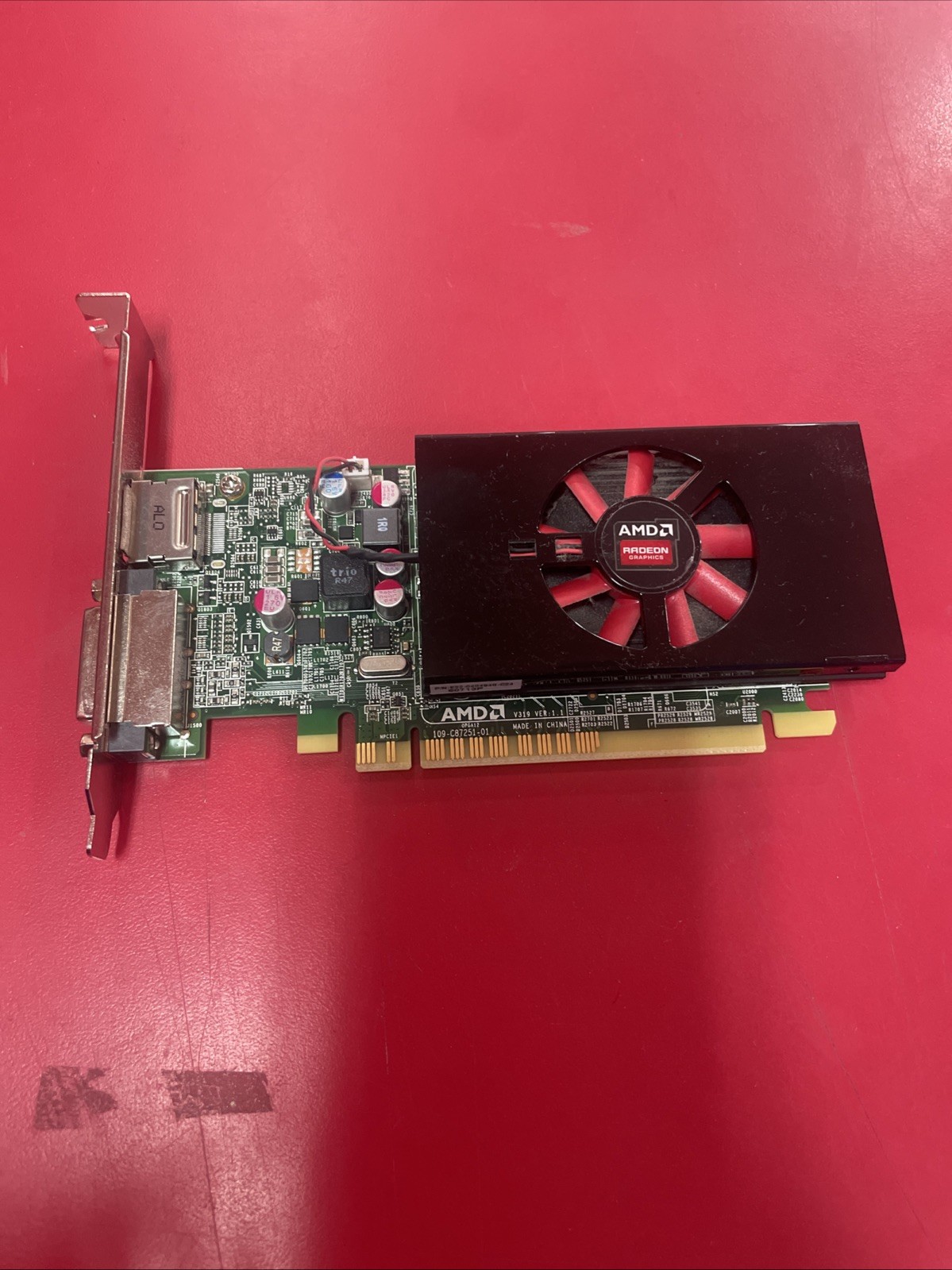 AMD Radeon R7 350x 109-C87251-01 ​ GDDR5 4 GB PCIe 2.0×16