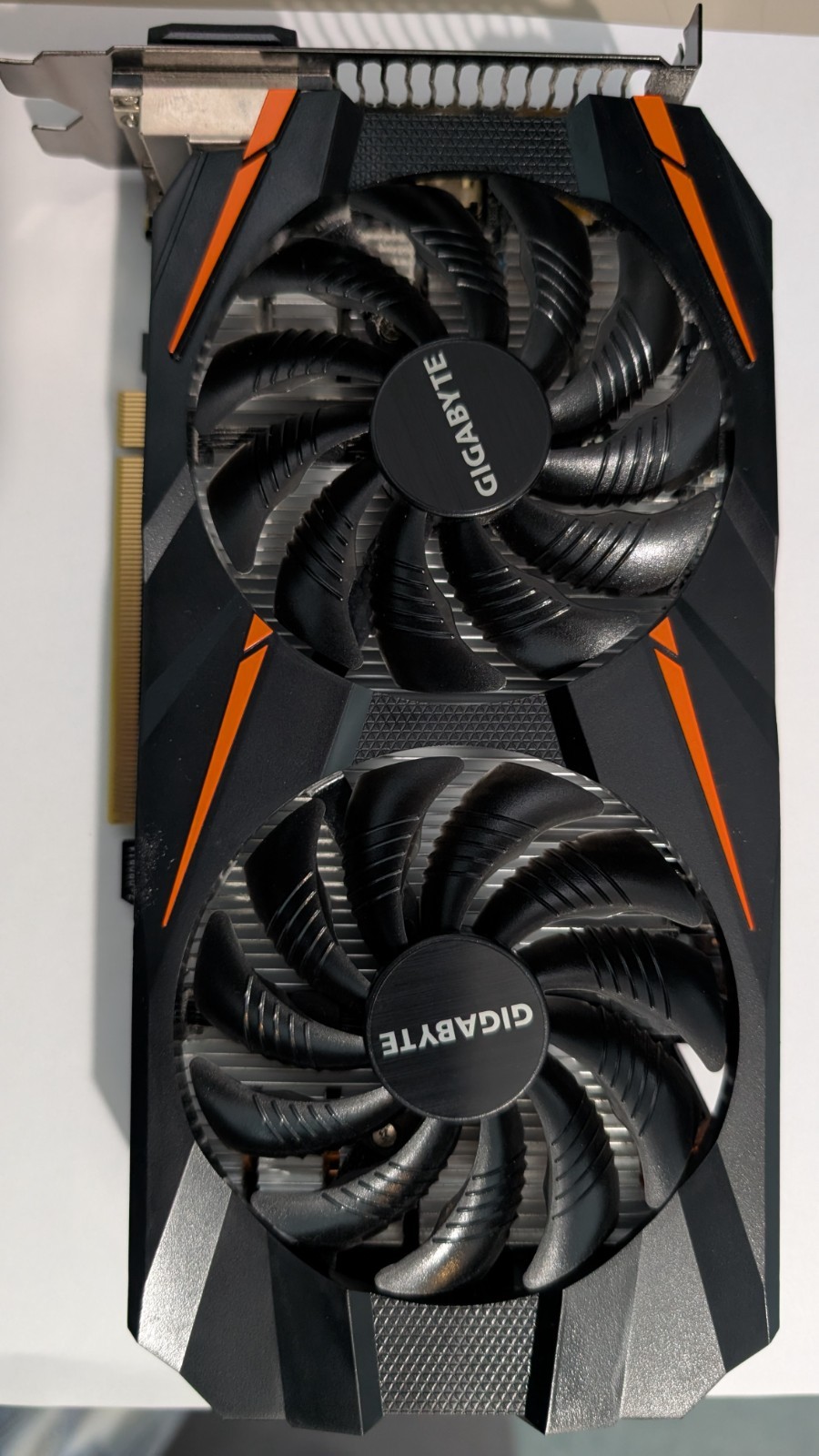 GIGABYTE GeForce GTX 1060 3GB GDDR5 Graphics Card (GVN1060WF2OC3GD)