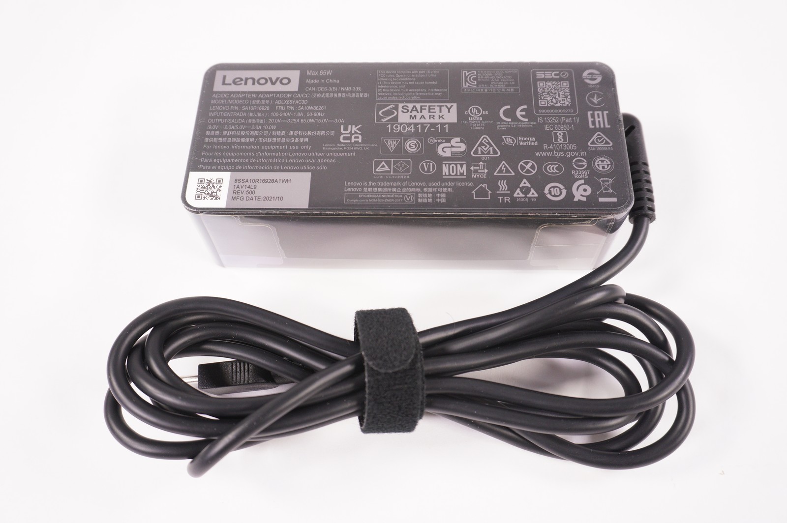 5A10W86261 Lenovo 65W 20V 3.25A AC Adapter 81XA0095US