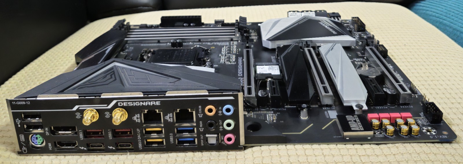 Gigabyte Z390 Designare : LGA1151 Z390 ATX DDR4 Dual LAN WI-FI Verified Working