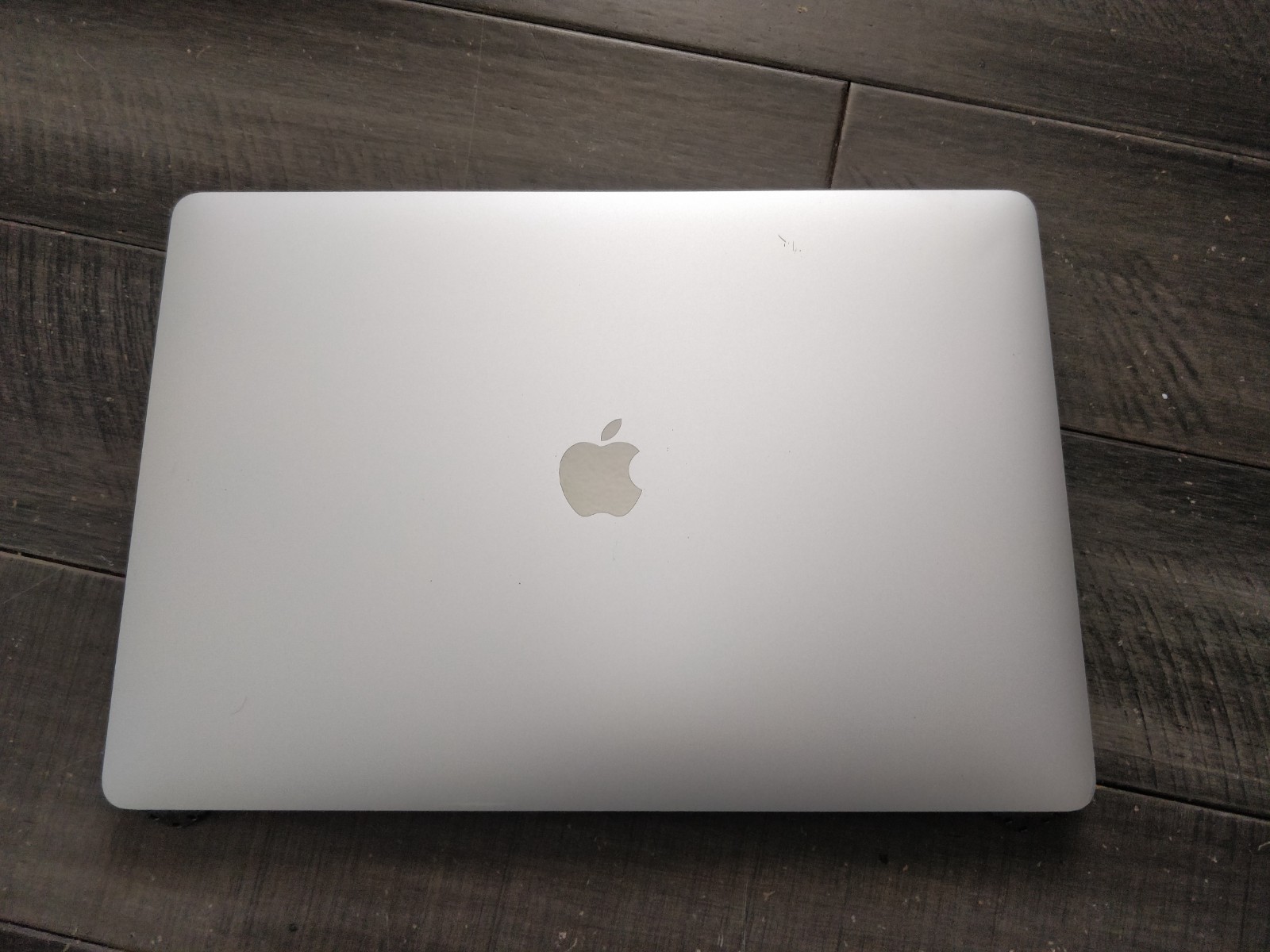 Genuine Apple Macbook Pro 15 inch, A1990, 2018-2019 LCD Screen Assembly, Silver