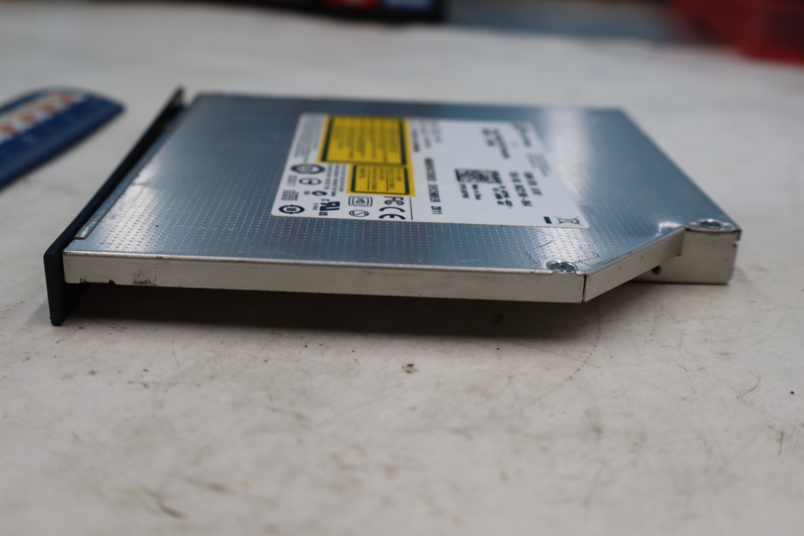 HL Data Storage Super Multi DVD Rewriter GT50N