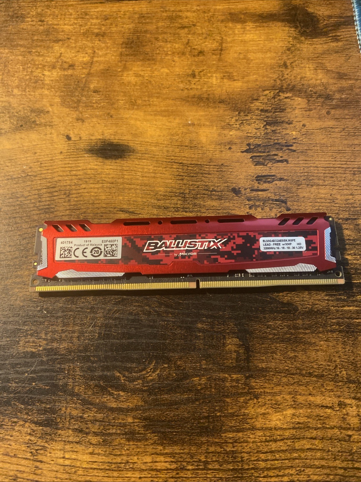 Crucial Ballistix Sport LT Red 8GB DDR4 3200 MHz RAM BLS8G4D32AESEK PC Computer