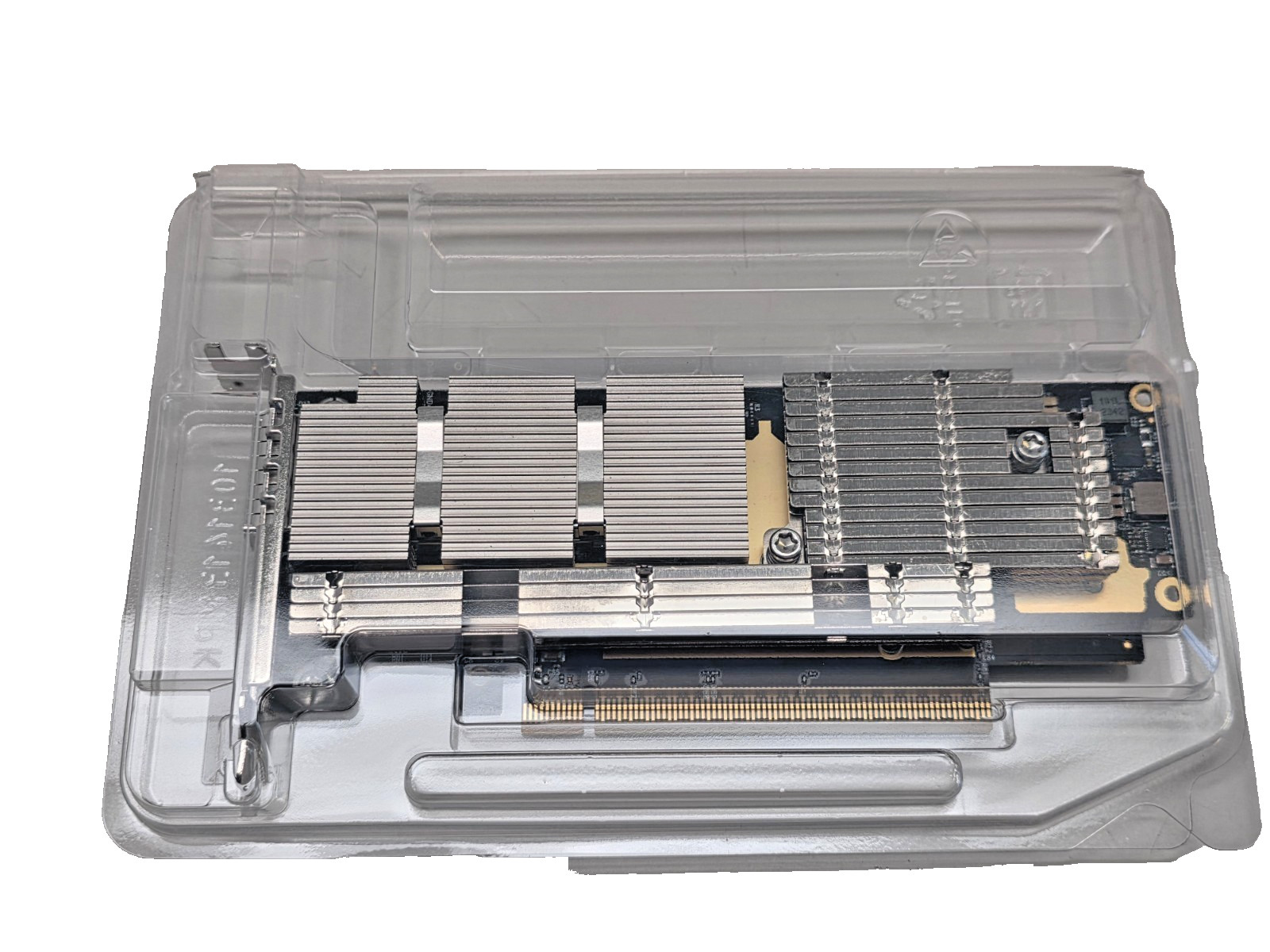 MCX75310AAS-NEAT Nvidia ConnectX-7 (1x)400GbE/NDR OSFP PCIe 5.0×16 HHHL NIC LP