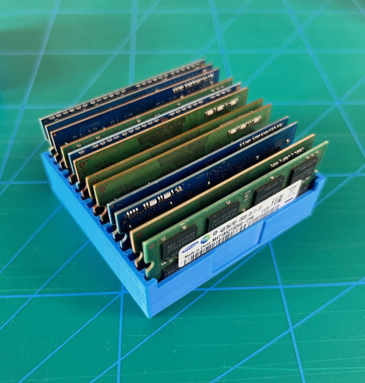 Set of 2 3D Printed Computer Laptop Memory RAM Tray Container Holder 32 slots