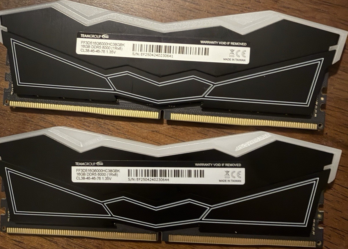 Team Group T-Force DELTA RGB DDR5 6000 32GB (2x16GB) DIMM Desktop RAM