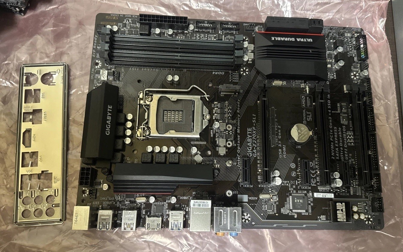 GIGABYTE GA-Z270XP-SLI ATX Motherboard Intel LGA1151 DDR4 w/IO Shield TESTED!